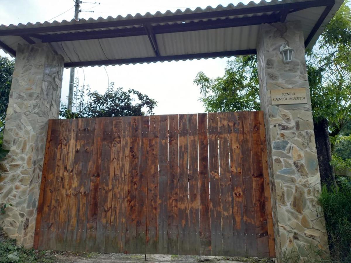 Finca Exclusividad Familiar O Grupo De Amigos Capacidad Hasta 12 Personas Calles En Placa Huella, Caminata Ecologica Alban  Kültér fotó
