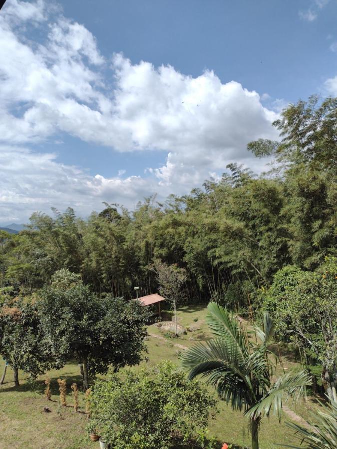 Finca Exclusividad Familiar O Grupo De Amigos Capacidad Hasta 12 Personas Calles En Placa Huella, Caminata Ecologica Alban  Kültér fotó