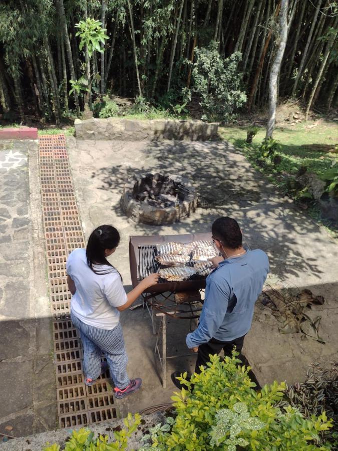 Finca Exclusividad Familiar O Grupo De Amigos Capacidad Hasta 12 Personas Calles En Placa Huella, Caminata Ecologica Alban  Kültér fotó
